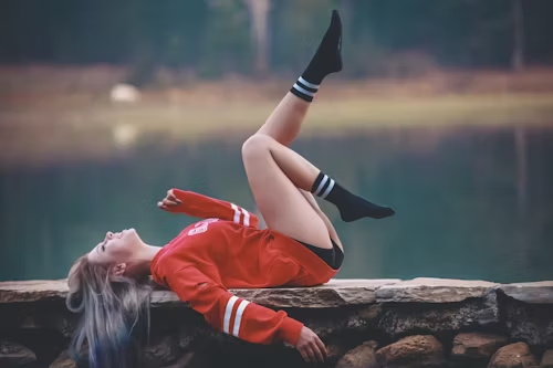 简单幽默的女生网名
