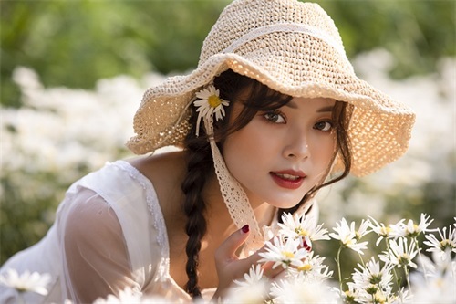 幼儿园老师对小朋友毕业寄语话简短 【幼儿园老师对小朋友毕业寄语话简短一点】