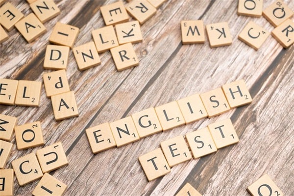 搞笑的曙光英雄好听的名字2025年游戏名字